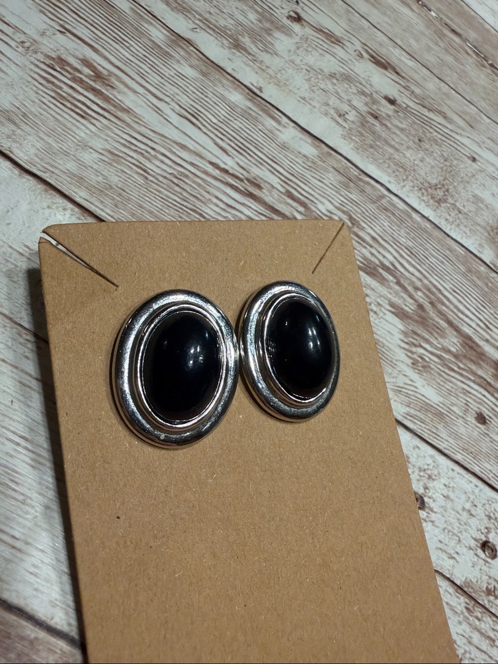 Lady Remington Black Oval Post Earrings with Silver Frame Vintage 80s 90s